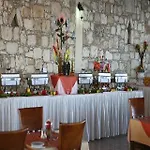Corallia Apartmanhotel