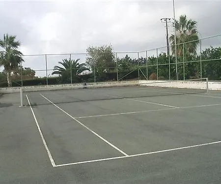 Corallia מלון דירות קורל ביי