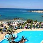 Corallia Aparthotel Coral Bay