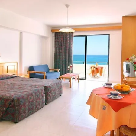 Hotel apartamentowy Corallia 3*