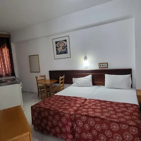 Corallia Aparthotel 3*