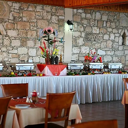 Corallia Aparthotel Coral Bay