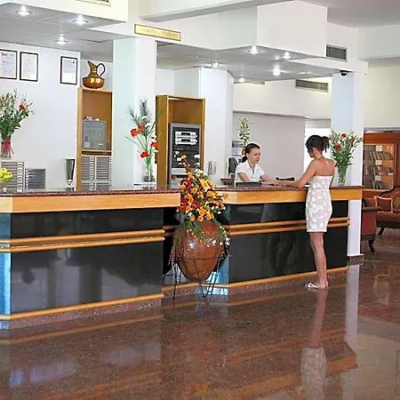Aparthotel Corallia 3*