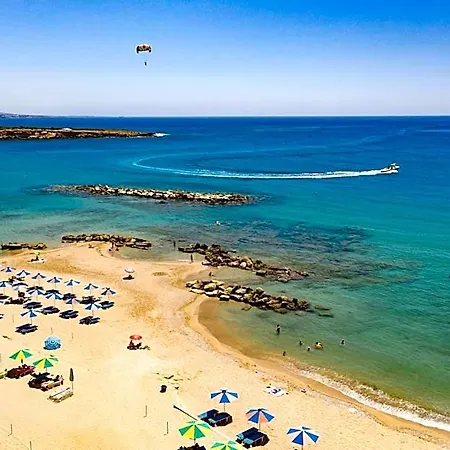 Aparthotel Corallia Coral Bay