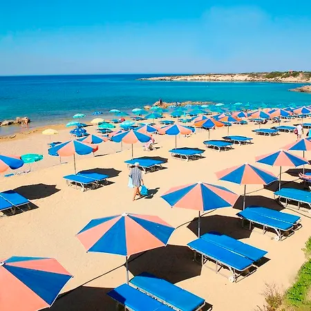 Corallia 3*