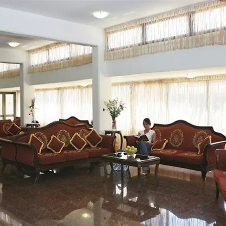 Hotel apartamentowy Corallia 3*