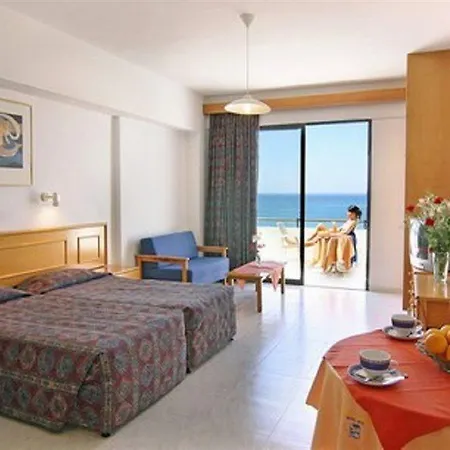 Hotel apartamentowy Corallia