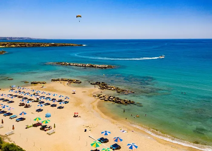 Corallia Aparthotel Coral Bay