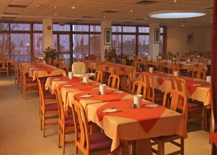 Aparthotel Corallia Coral Bay