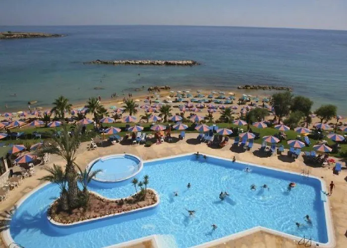 Apartmanhotel Corallia 3*