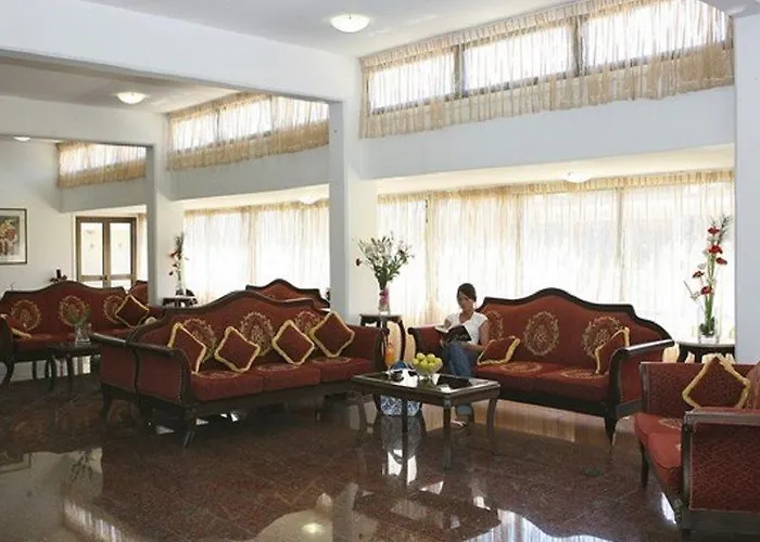 Aparthotel Corallia 3*